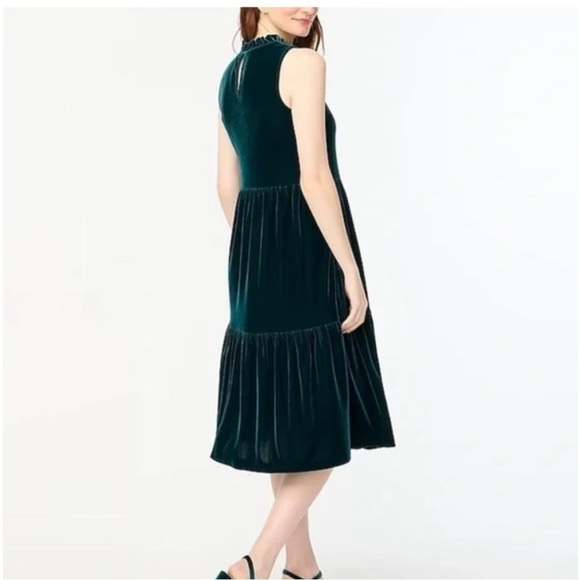 NWT J. Crew Velvet Tiered Midi Emerald Green Holiday Christmas Winter Ruffle - Picture 2 of 13